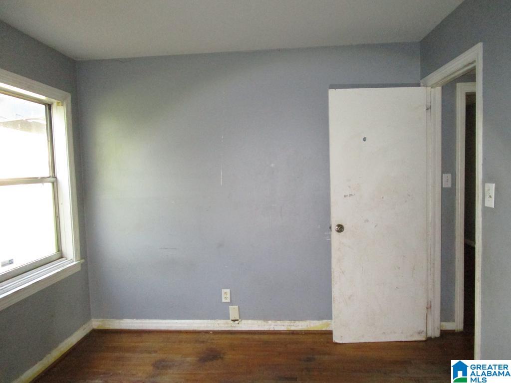 1240 18th Way Southwest Birmingham, AL 35211 - Photo 16 of 25
