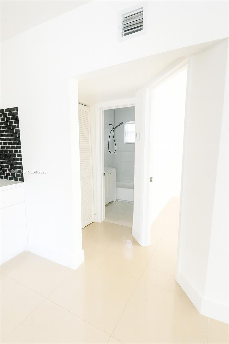 724 Northwest 3rd Court, Unit 2 Hallandale Beach, FL 33009 - Photo 5 of 6