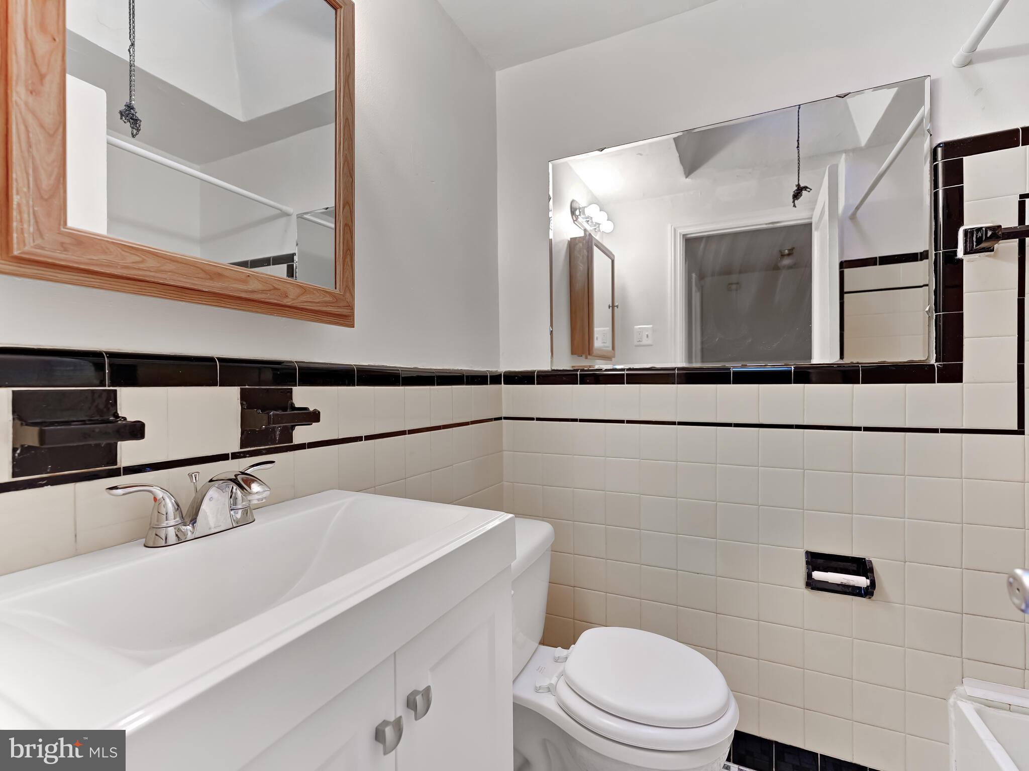 1371 Edgehill Road Darby, PA 19023 - Photo 14 of 16 Gallery Image 14