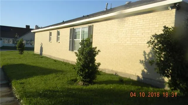 $299,000 | 7001 East Tamaron Boulevard, New Orleans, LA 70128