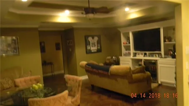 $299,000 | 7001 East Tamaron Boulevard, New Orleans, LA 70128