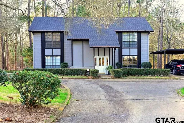 $1,300,000 | 17731 Highway 110, Lindale, TX 75771