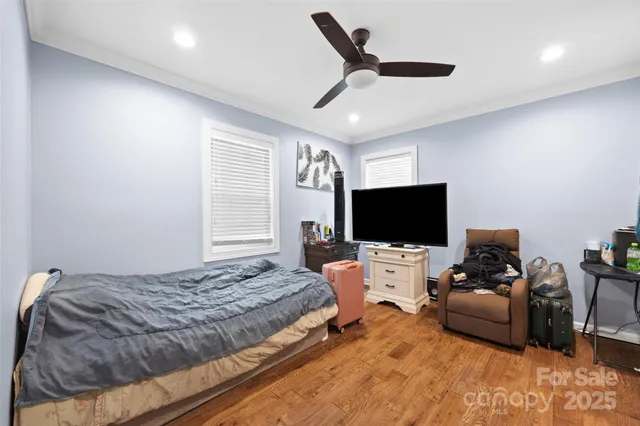 $375,000 | 2006 Killarney Place, Charlotte, NC 28262