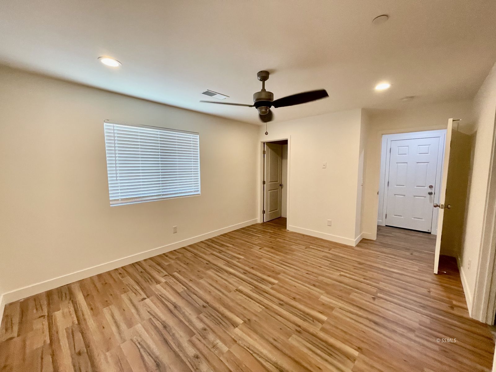 313 West Church Avenue Ridgecrest, CA 93555 - Photo 25 of 26