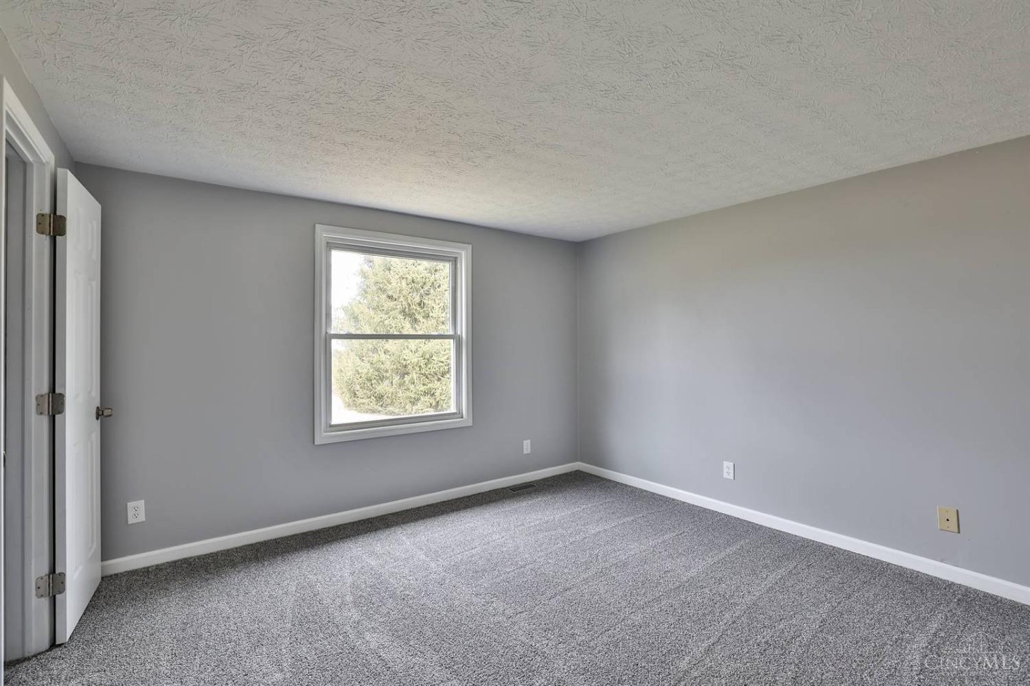 5751 Ross Road New Vienna, OH 45159 - Photo 12 of 25 Gallery Image 12