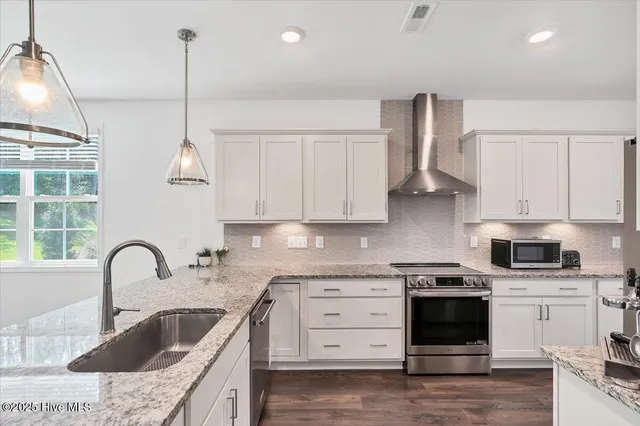 $675,000 | 127 Plantation Drive, Southern Pines, NC 28387