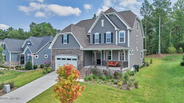 $675,000 | 127 Plantation Drive, Southern Pines, NC 28387