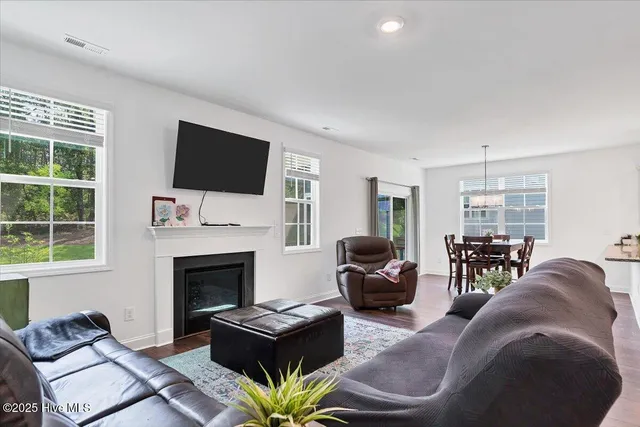 $675,000 | 127 Plantation Drive, Southern Pines, NC 28387