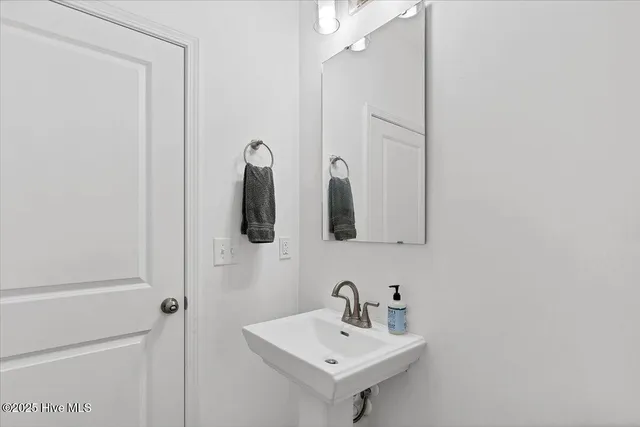 $675,000 | 127 Plantation Drive, Southern Pines, NC 28387