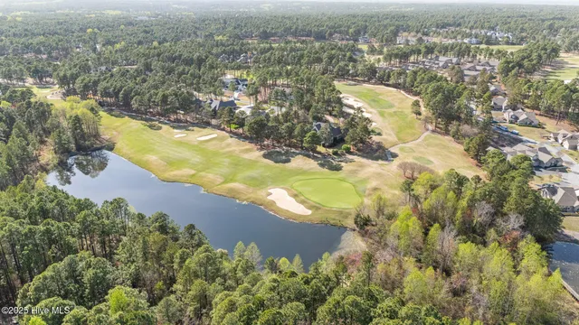 $675,000 | 127 Plantation Drive, Southern Pines, NC 28387