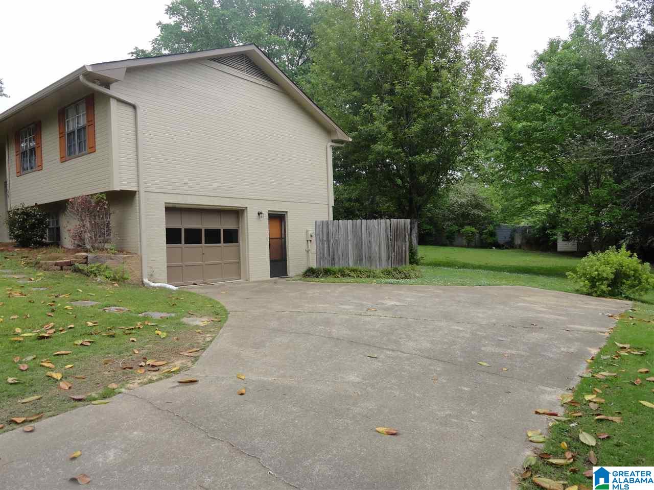 1709 Gardenridge Road Gardendale, AL 35071 - Photo 27 of 31