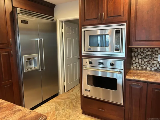 $5,800 | 16521 Calle Pulido, San Diego, CA 92128