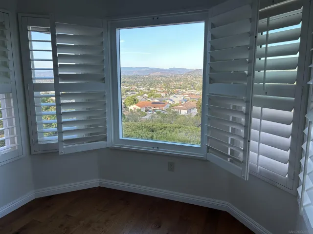 $5,800 | 16521 Calle Pulido, San Diego, CA 92128