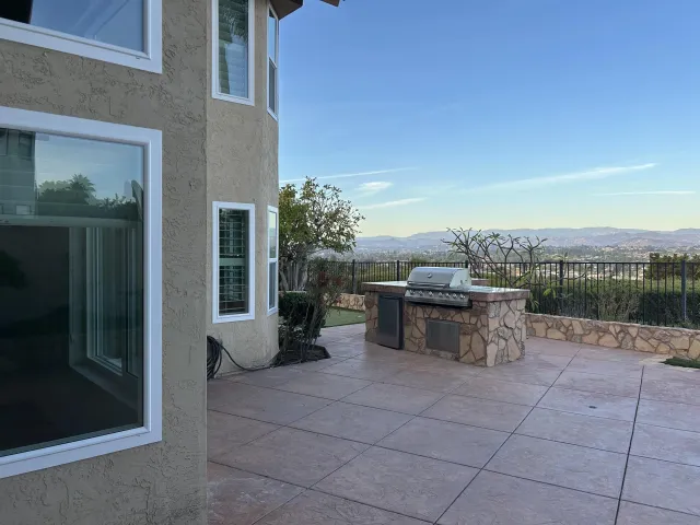 $5,800 | 16521 Calle Pulido, San Diego, CA 92128