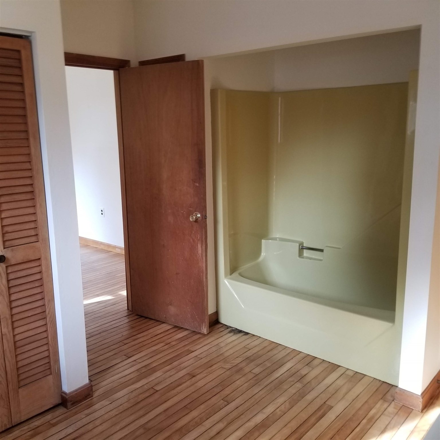 18 Wilson Road Kittery, ME 03904 - Photo 15 of 24 Gallery Image 15