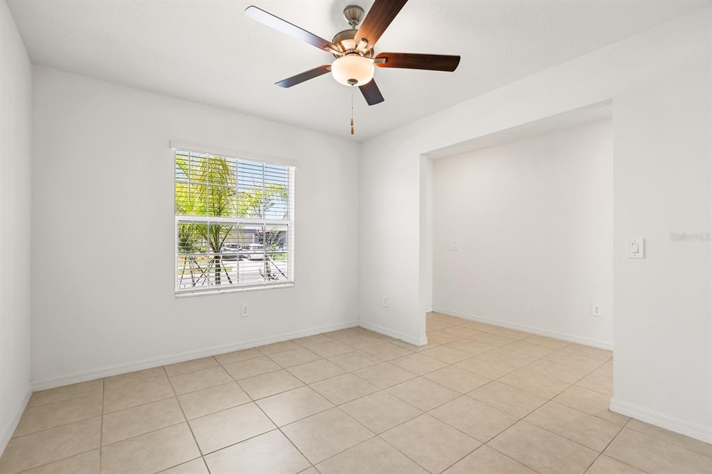 2881 Silver Scallop Loop Wimauma, FL 33598 - Photo 7 of 40