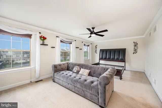 $335,000 | 2005 Golden Court, Mechanicsburg, PA 17055