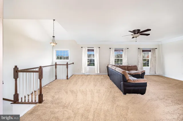 $335,000 | 2005 Golden Court, Mechanicsburg, PA 17055