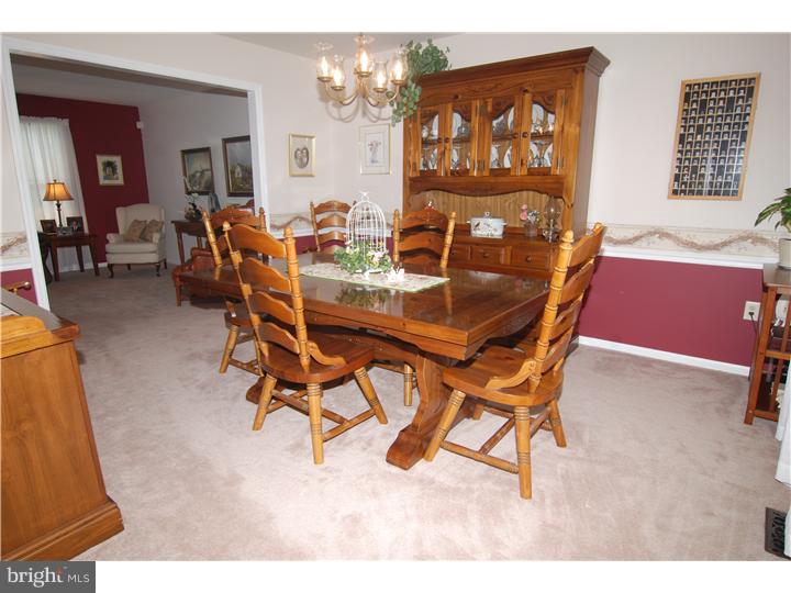 116 Sage Drive Sinking Spring, PA 19608 - Photo 5 of 22 Dining Room