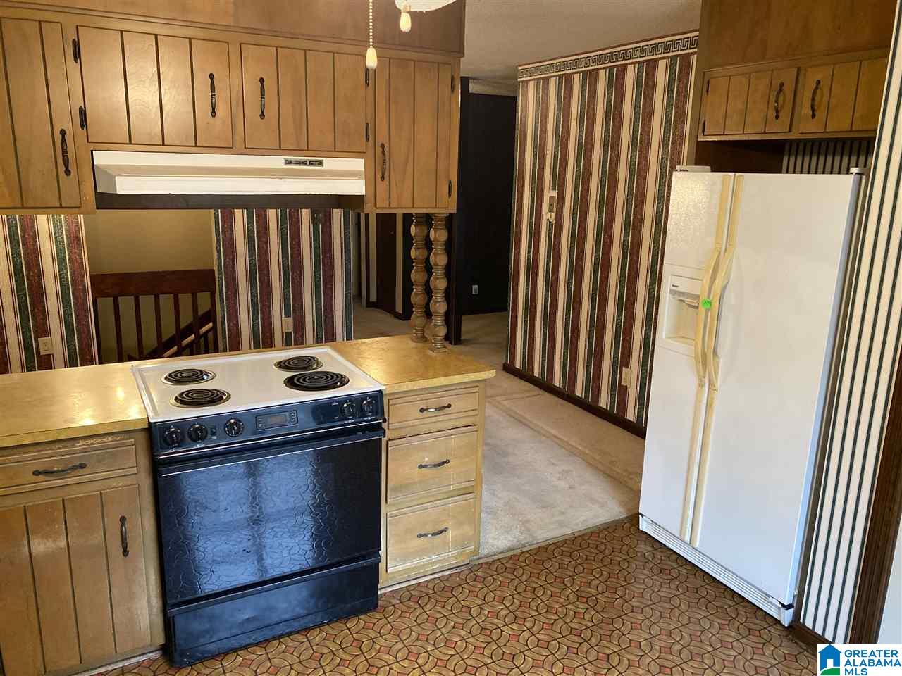 2430 Rockcreek Road Birmingham, AL 35226 - Photo 6 of 12