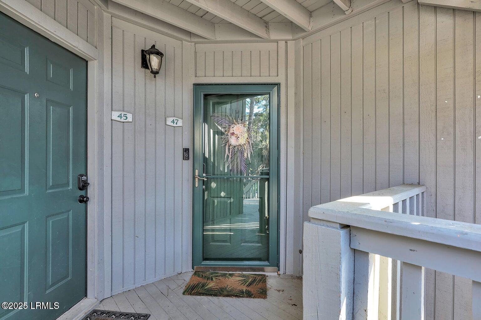 47 Forest Cove Road, Unit 47 Hilton Head Island, SC 29928 - Photo 2 of 11 47 forest cove 3