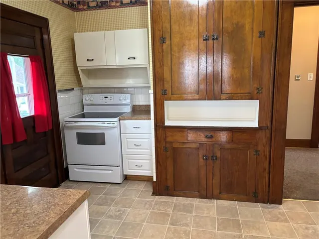 $224,900 | 264 Hopwood Fairchance Road, Uniontown, PA 15401