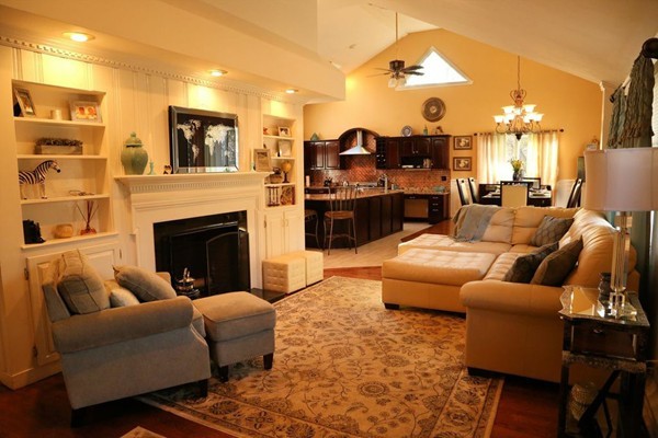 2 Tapley Road Lynnfield, MA 01940 - Photo 2 of 30 Gallery Image 2