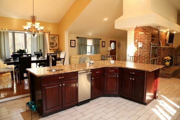 2 Tapley Road Lynnfield, MA 01940 - Photo 7 of 30 Gallery Image 7