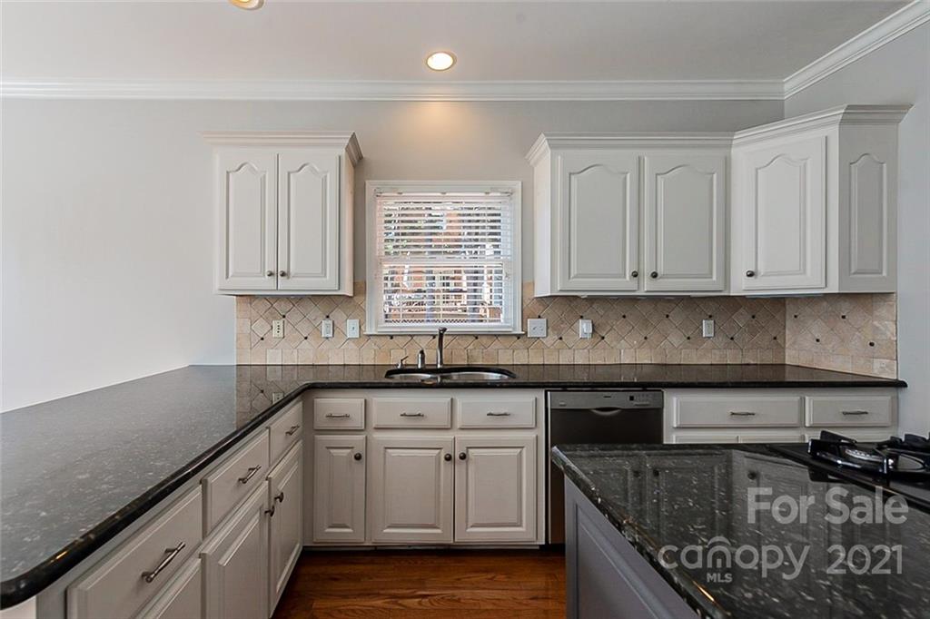 362 Gringley Hill Road Fort Mill, SC 29708 - Photo 8 of 22