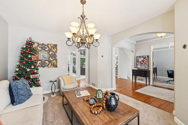 $999,999 | 11715 Naples Circle Northeast, Blaine, MN 55449