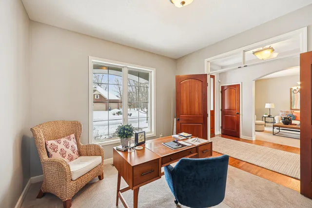 $999,999 | 11715 Naples Circle Northeast, Blaine, MN 55449