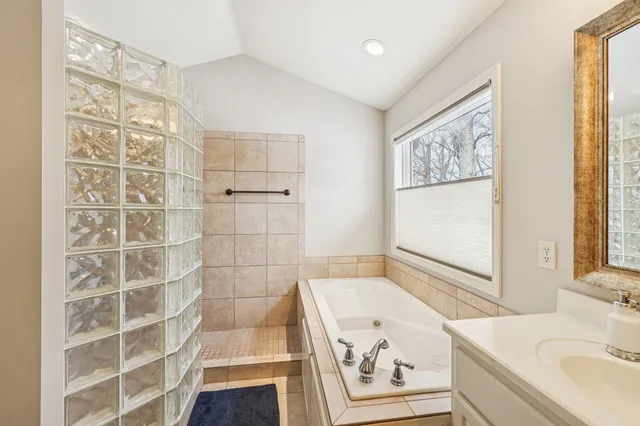 $999,999 | 11715 Naples Circle Northeast, Blaine, MN 55449