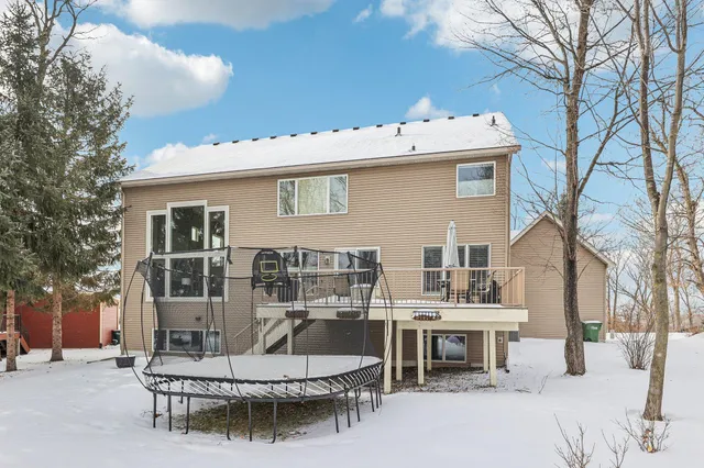 $999,999 | 11715 Naples Circle Northeast, Blaine, MN 55449