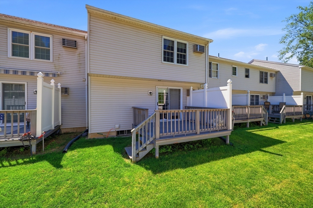 283 Fuller Road, Unit I Chicopee, MA 01020 - Photo 6 of 28