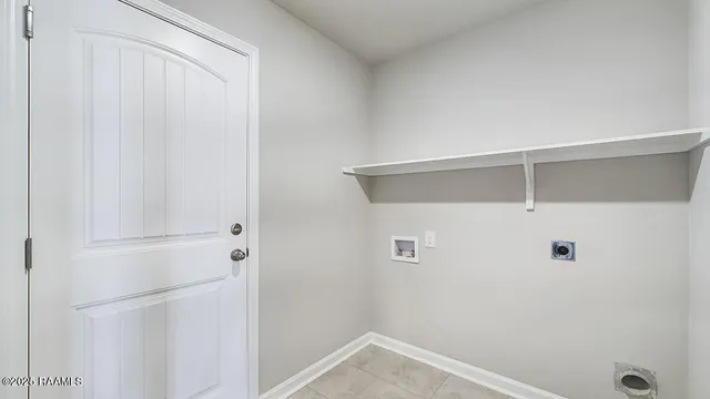 $231,000 | 152 Cottage Cove, Maurice, LA 70555