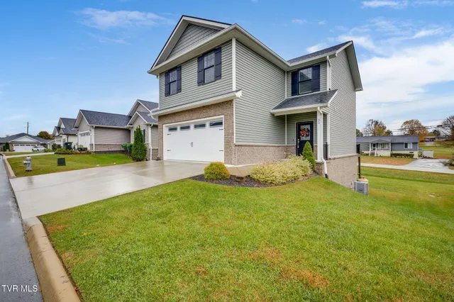 $374,000 | 35 Palmetto Court, Johnson City, TN 37615