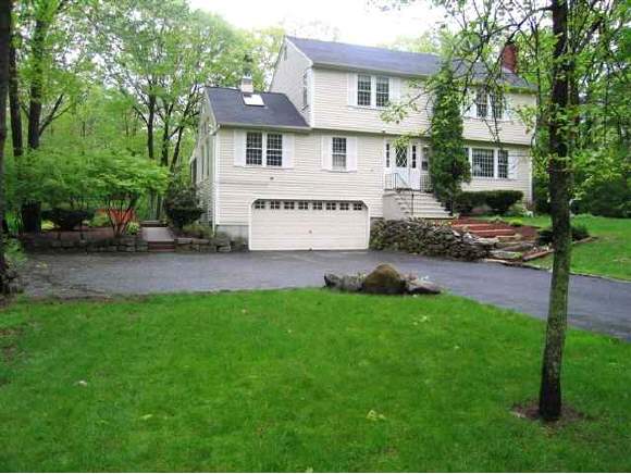 744 Abbot Hill Road Wilton, NH 03086 - Photo 1 of 5