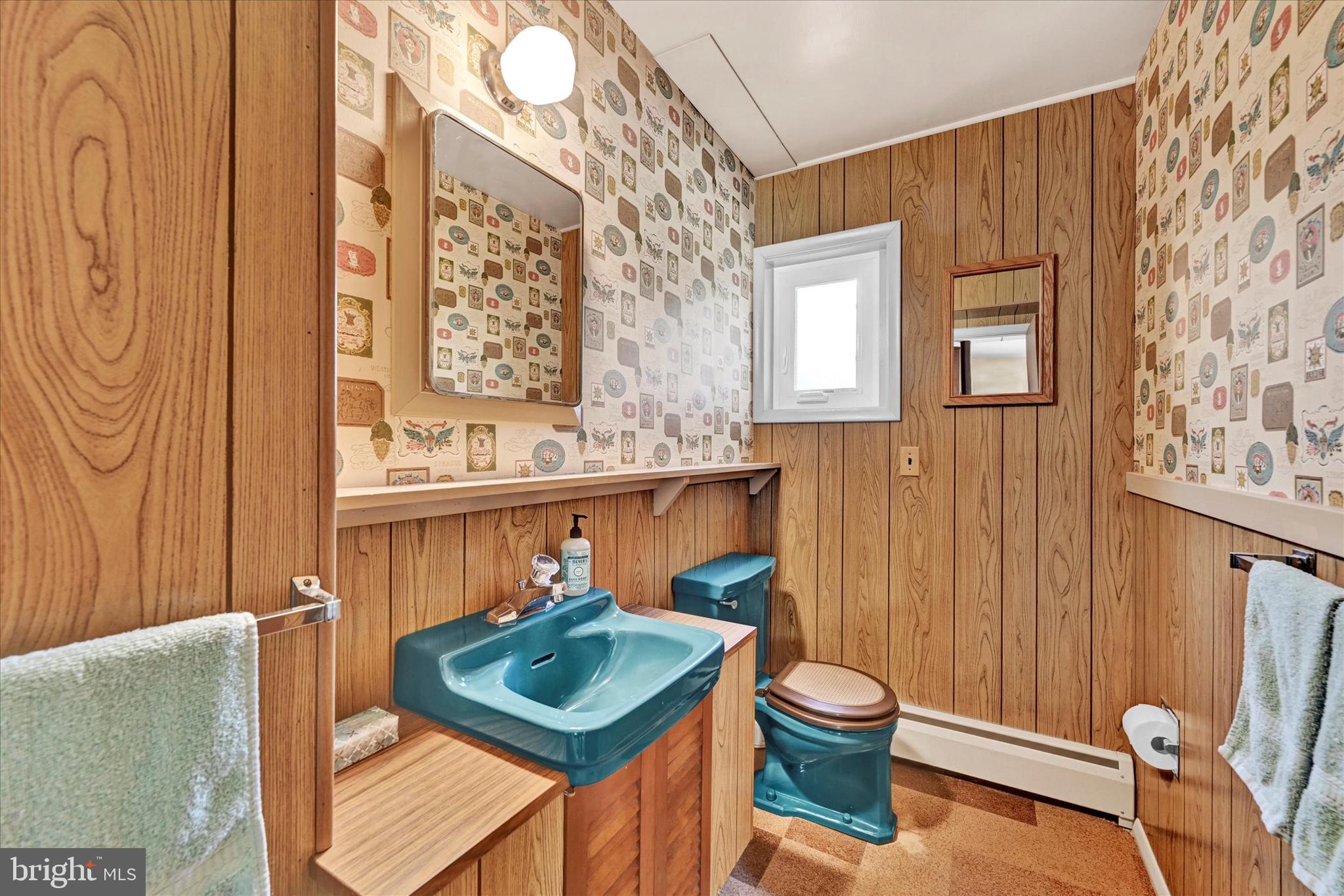 920 Cromwell Bridge Road Towson, MD 21286 - Photo 22 of 28 Powder Room Off of Family Room