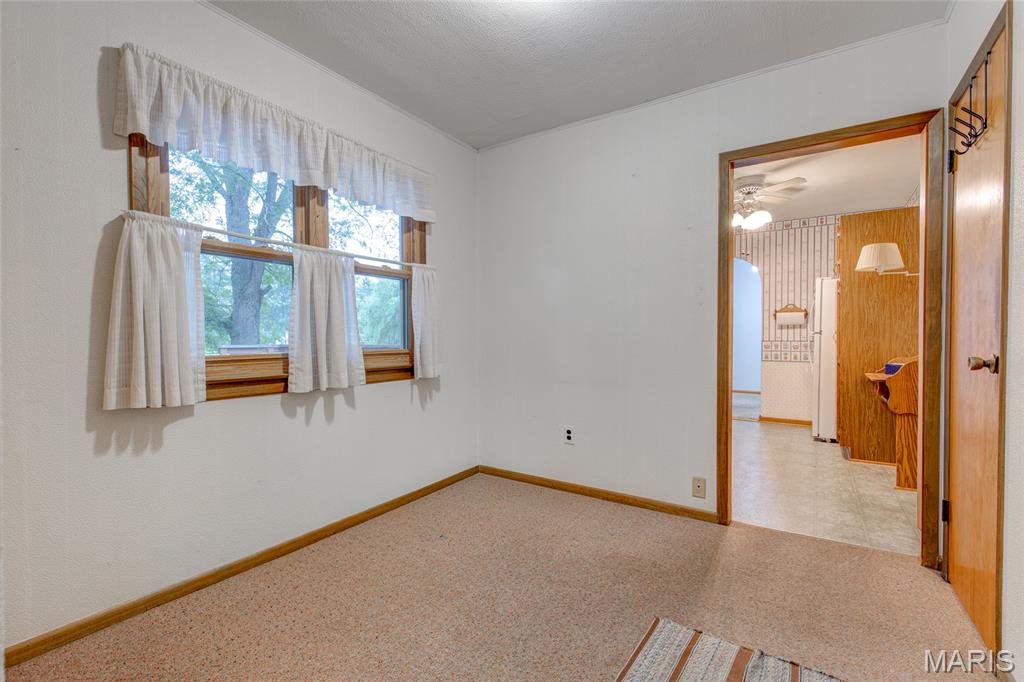 5673 Humbert Road Godfrey, IL 62035 - Photo 7 of 37