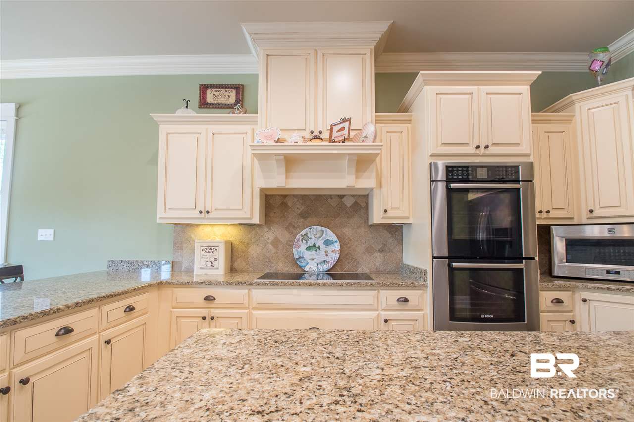 419 Surtees Street Fairhope, AL 36532 - Photo 20 of 49 Stone Backsplash