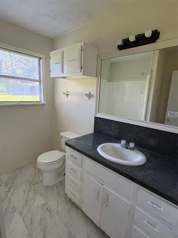 $1,500 | 3922 County Road 704, Brazoria, TX 77422