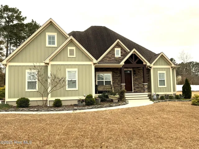$625,000 | 301 St Charles Lane, Jacksonville, NC 28546