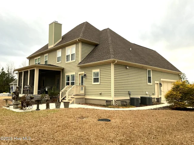 $625,000 | 301 St Charles Lane, Jacksonville, NC 28546