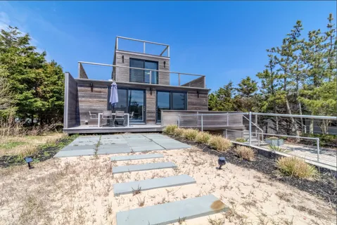 23 Shore Road, Amagansett, NY 11930