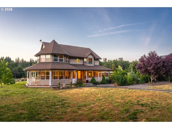 $1,199,900 | 3 Tomahawk Road, White Salmon, WA 98672