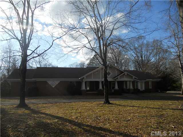 1304 Griffith Road Monroe, NC 28112 - Photo 3 of 16 Gallery Image 3
