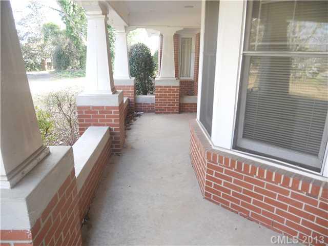 1304 Griffith Road Monroe, NC 28112 - Photo 4 of 16 Gallery Image 4