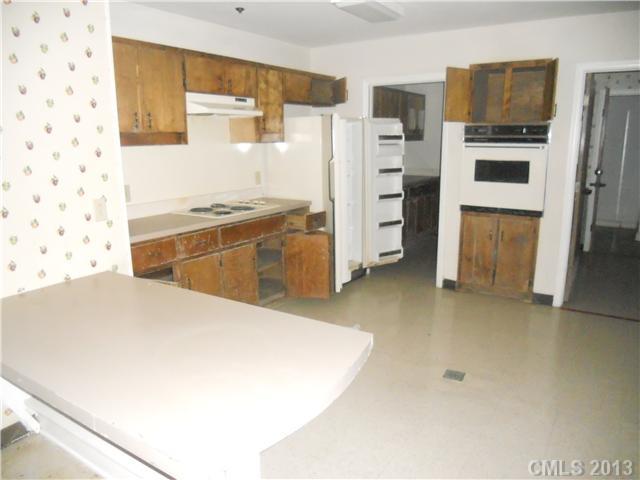 1304 Griffith Road Monroe, NC 28112 - Photo 9 of 16 Gallery Image 9