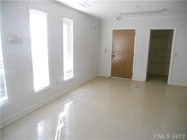 1304 Griffith Road Monroe, NC 28112 - Photo 10 of 16 Gallery Image 10