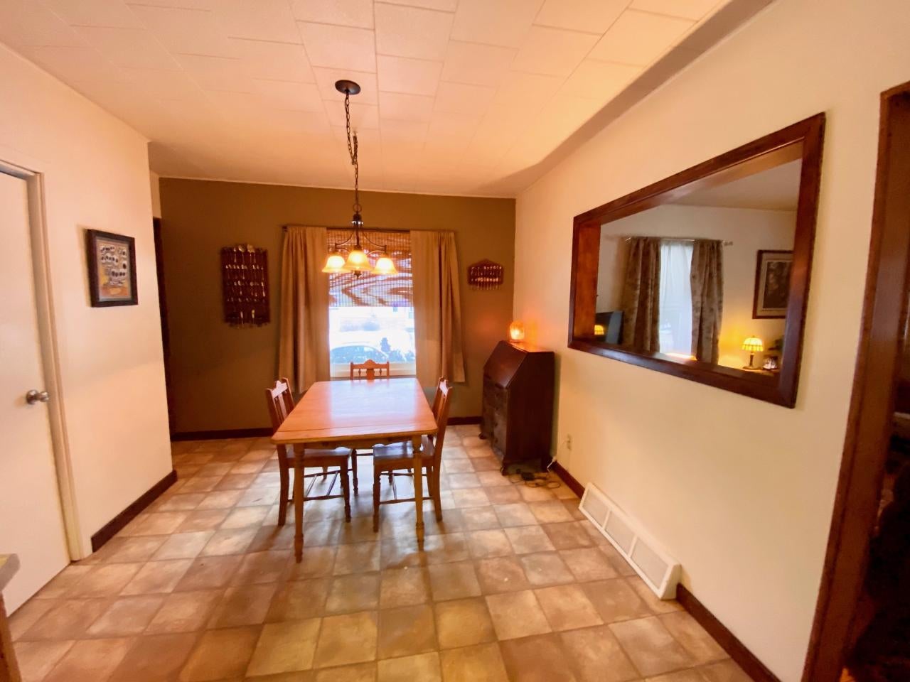 27 East Harvey Street Rhinelander, WI 54501 - Photo 9 of 24 Gallery Image 9